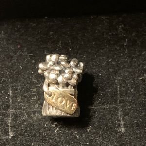 Pandora two tone floral bouquet